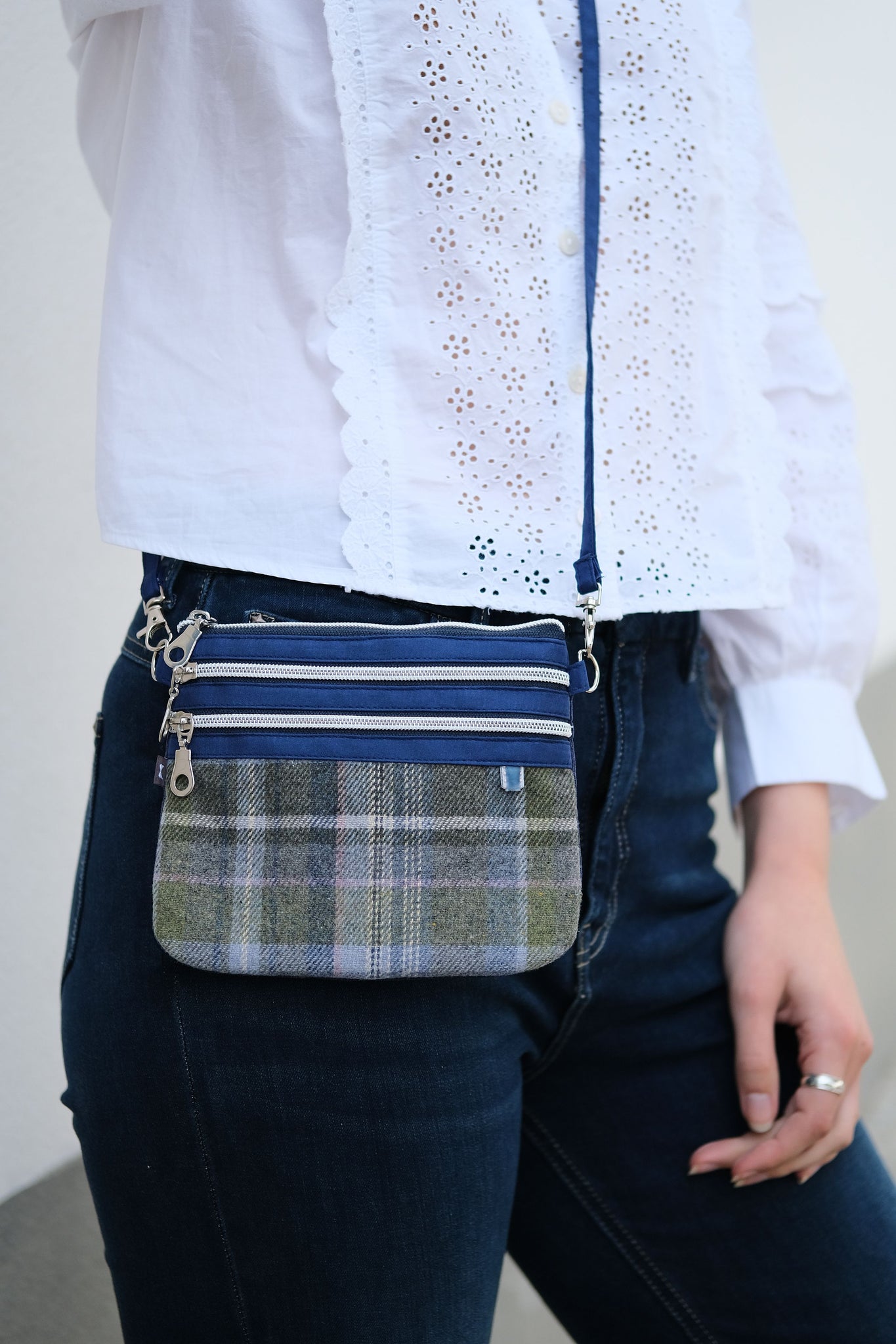 Tweed hot sale fanny pack